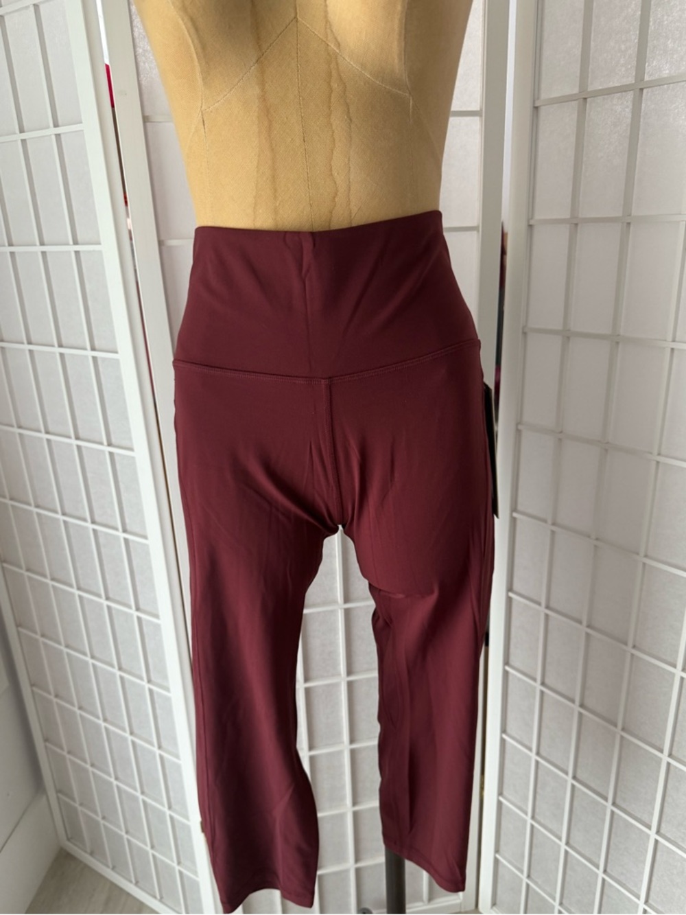 Lululemon Align HR Crop 20” Leggings Red Merlot Pockets Size 12 NWT